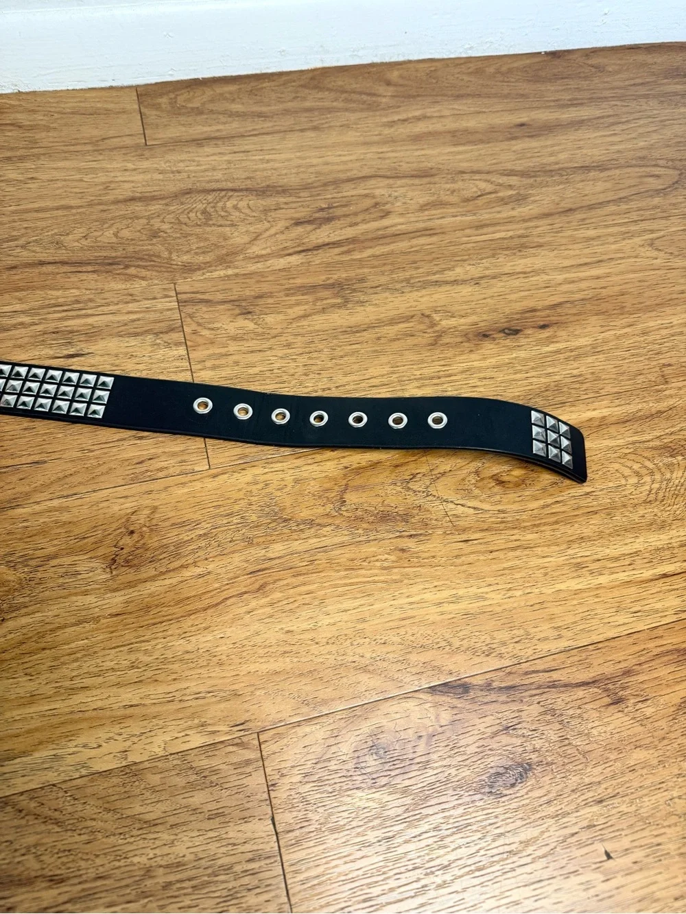 Black Studded Faux Leather Belt Silver Pyramid Studs 44
